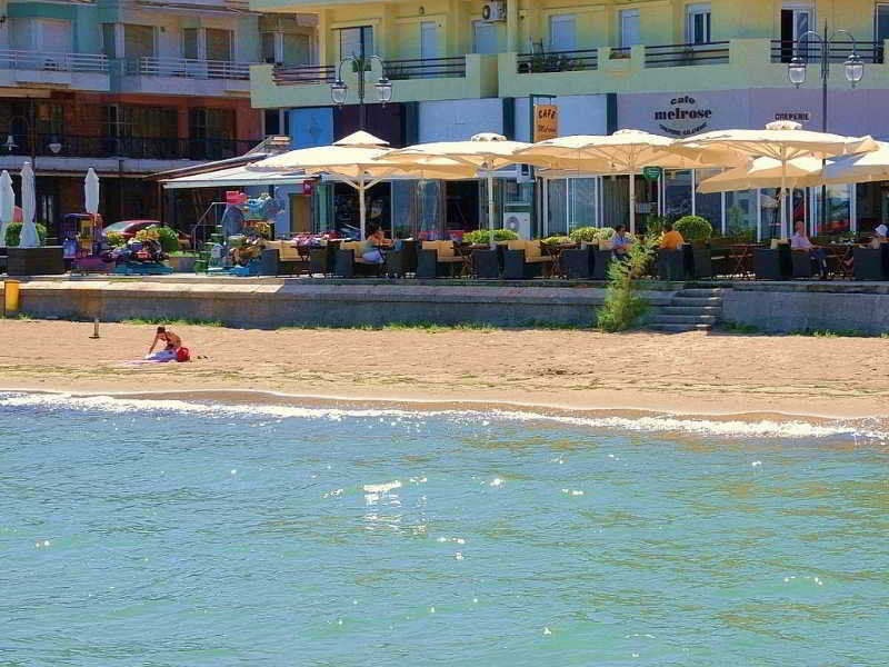 Hotel Avra