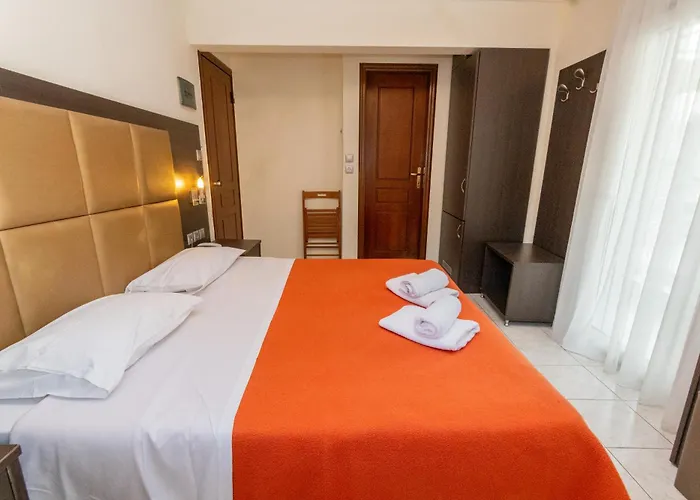 Hotel Avra